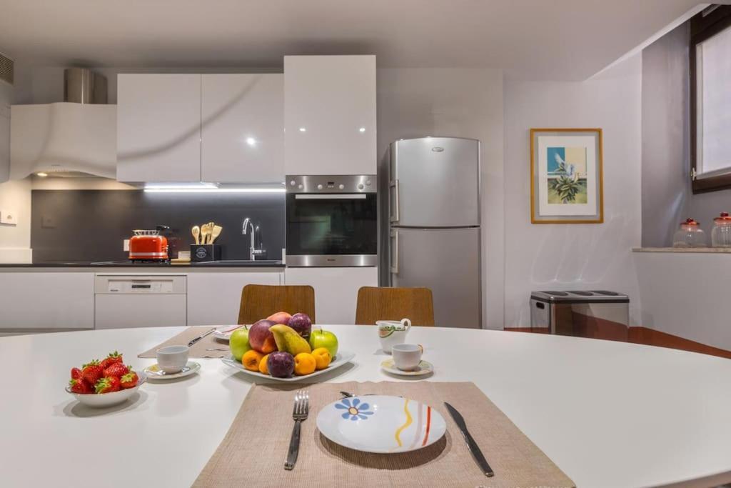 Apartamento Residenza Angels @Piazzadelleerbe Verona Exterior foto