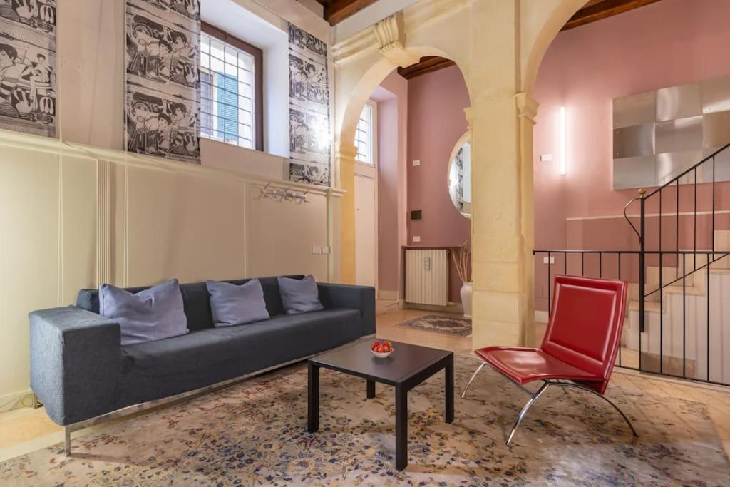 Apartamento Residenza Angels @Piazzadelleerbe Verona Exterior foto